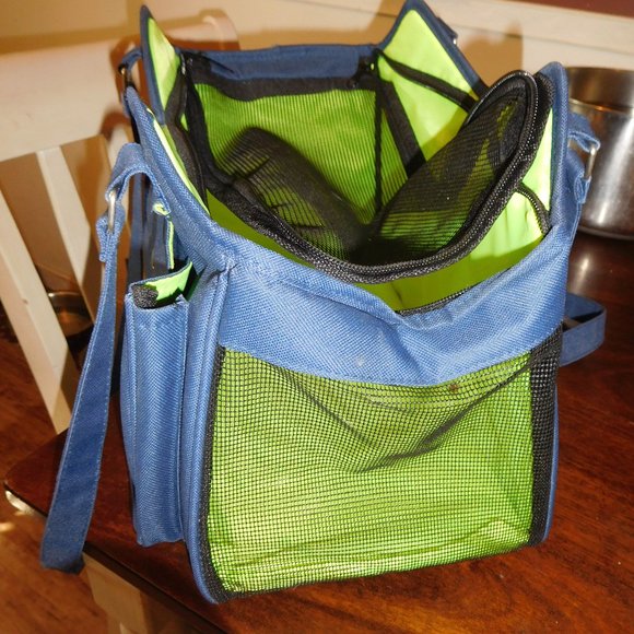 Pet Carrier - Picture 1 of 3